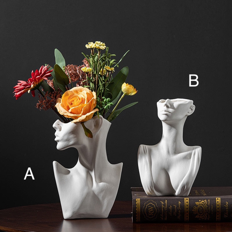 Admired Aphrodite Vase - Lise Luxury