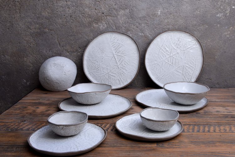 White Leaf - Dinner Set
