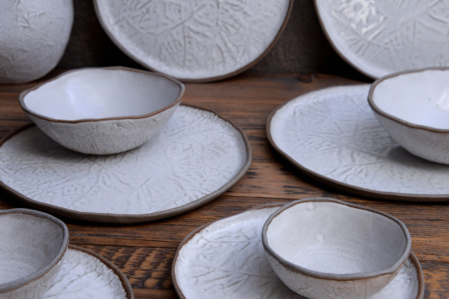 White Leaf - Dinner Set