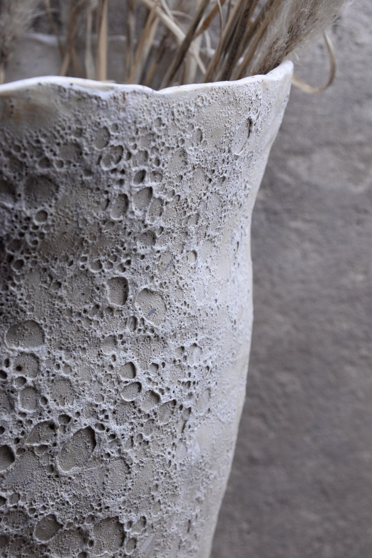 Xl Floor Vase Crater Moon Glaze