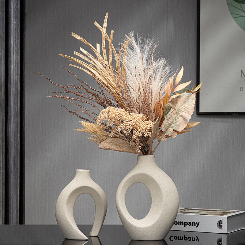 Intertwined Iris Vase Lise Luxury