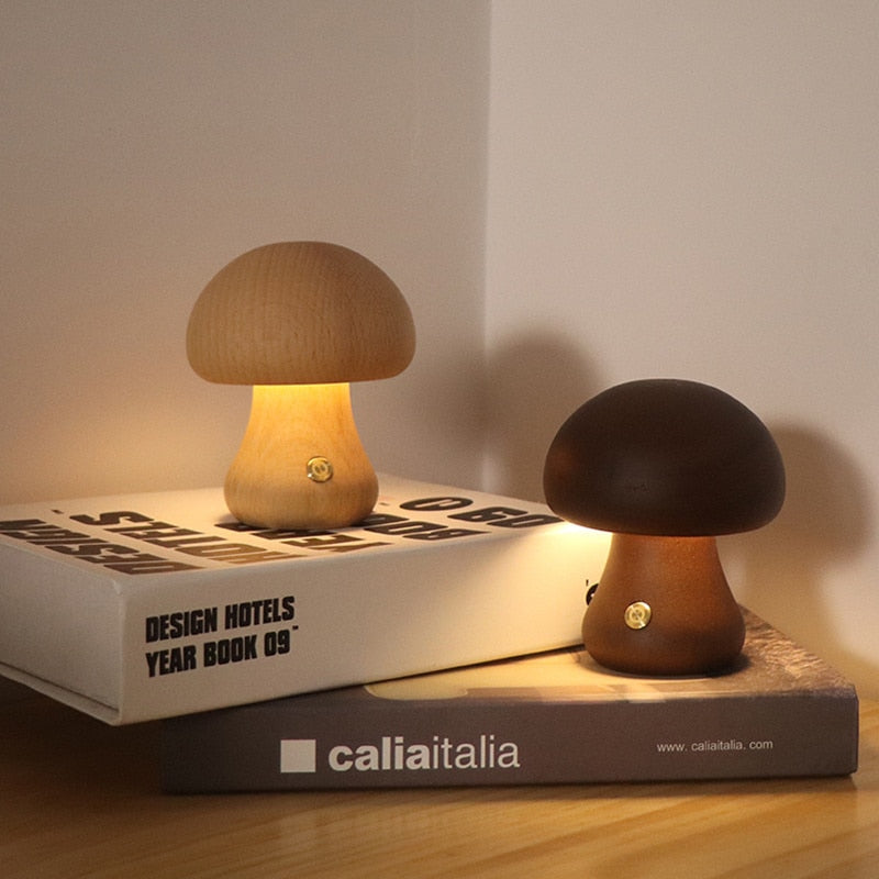 gorgeous Gracie mushroom lamp