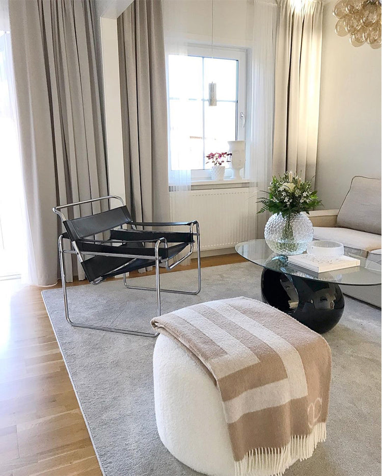 Virtuous Vasily - Chair