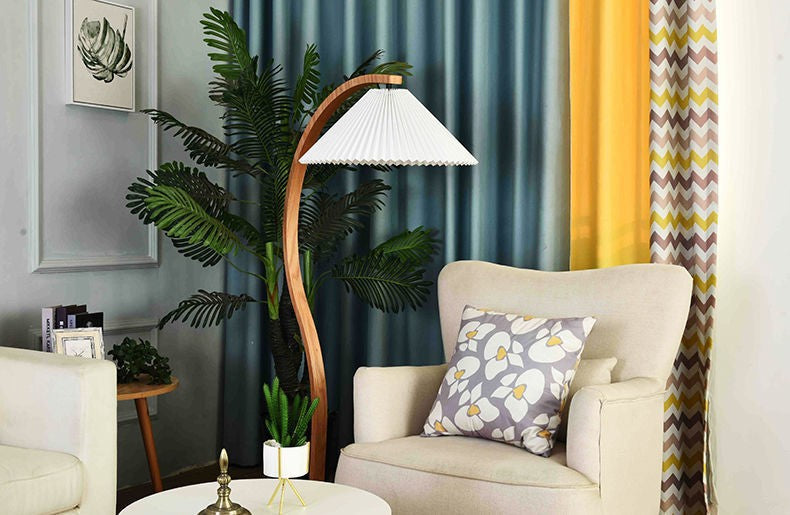 Mythical Mae - Design Lamp