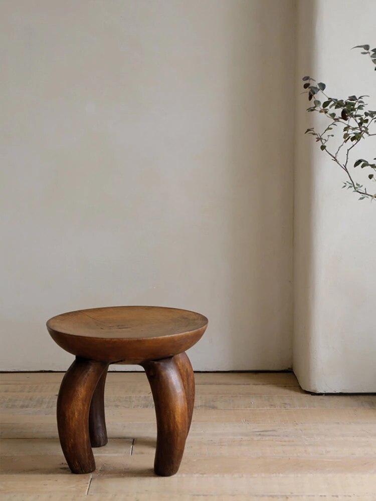 Magnificent Mina - Stool