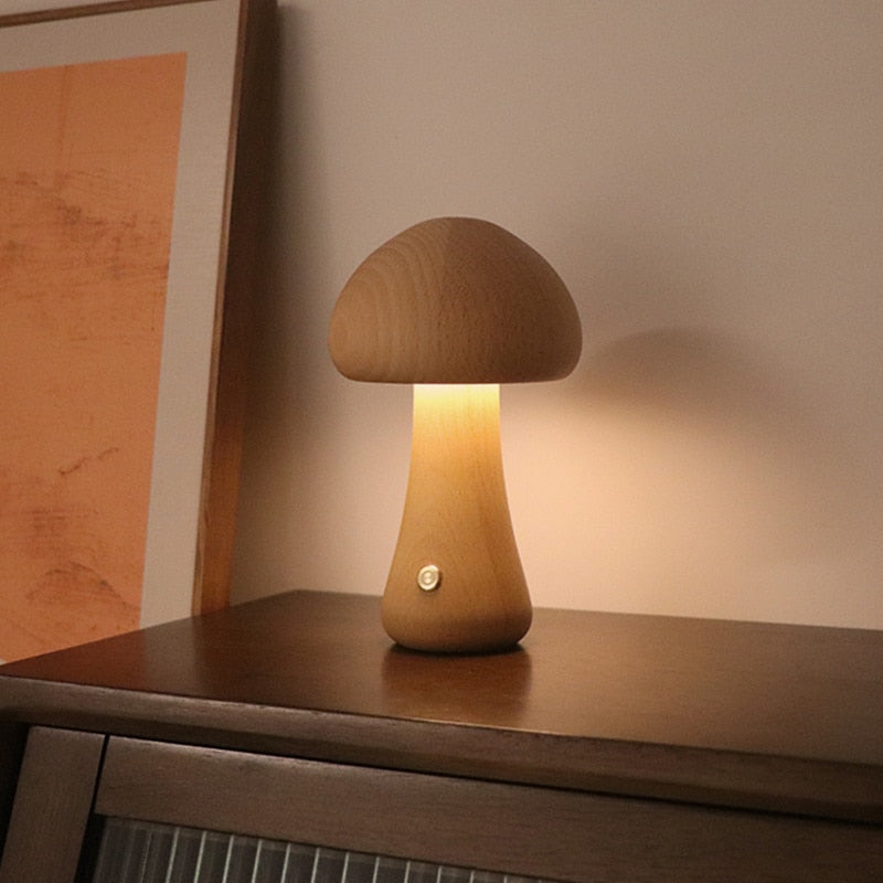 gorgeous Gracie mushroom lamp