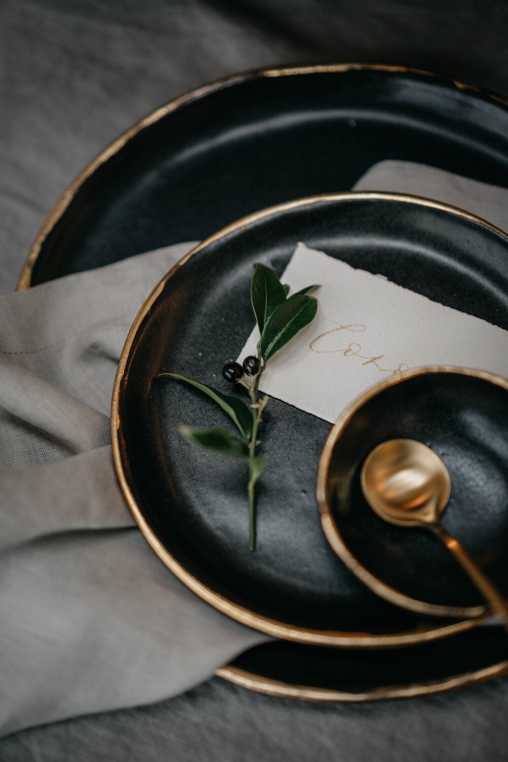 Dinner Set Black Stoneware With Gold Edge