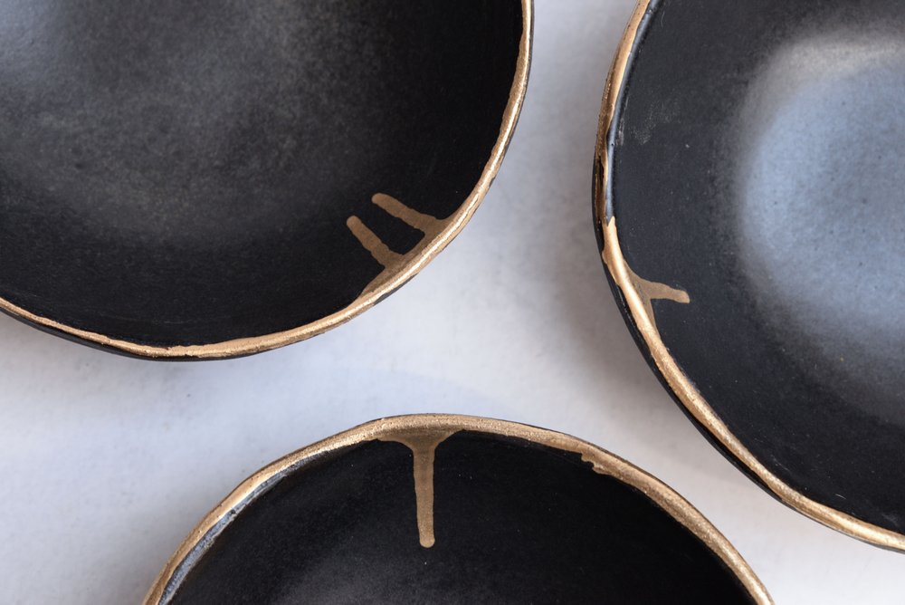 Dinner Set Black Stoneware With Gold Edge