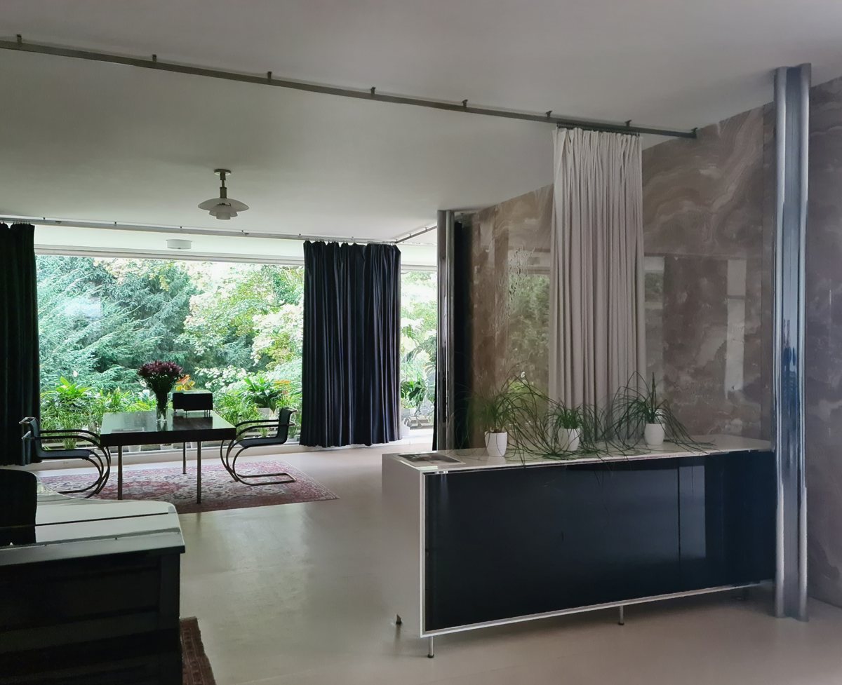 Villa Tugendhat interior: materials and forms that remain worth studying.